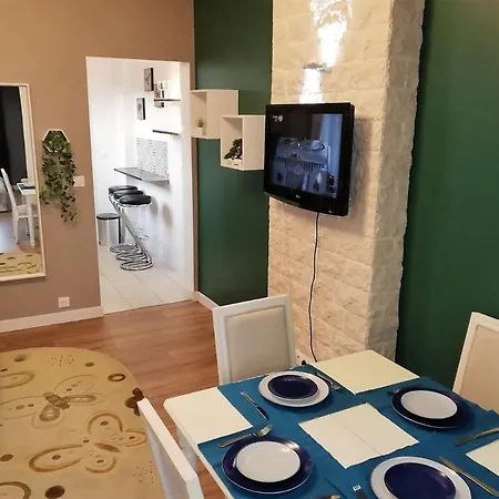 Appartement Refait Par Architecte. Proche De La Gare Et Le Centre De Reims Esterno foto